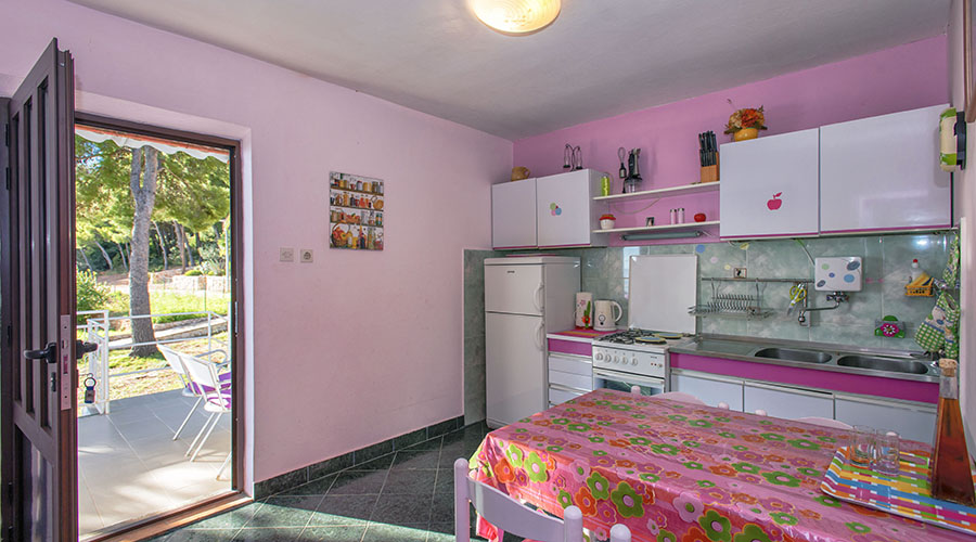 Apartments in Hvar Ivan Dolac
