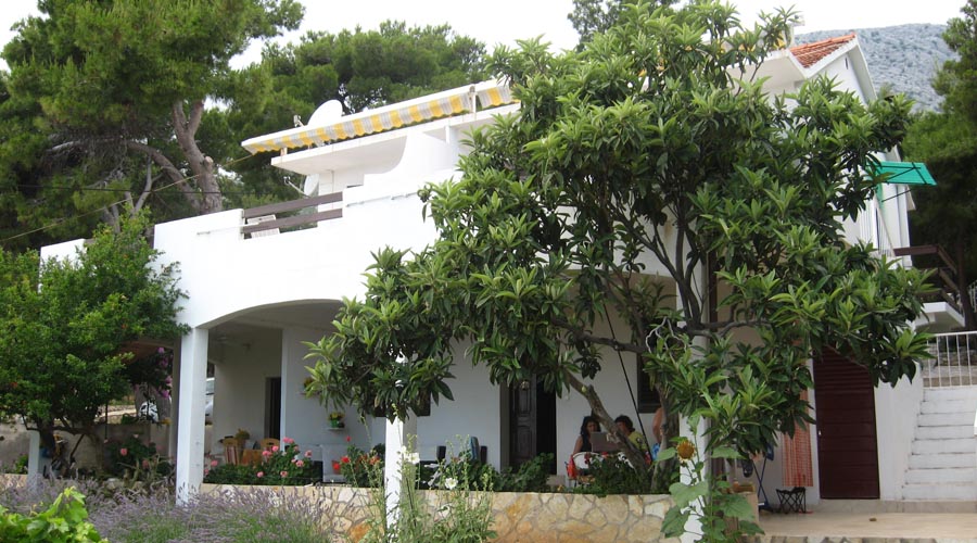 Apartments in Hvar Ivan Dolac